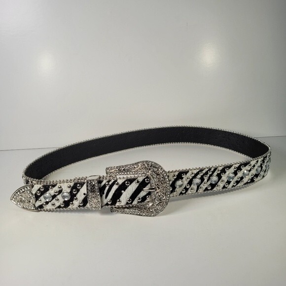 Zebra sparkly embellished rodeo western funky  belt size large - Picture 1 of 4